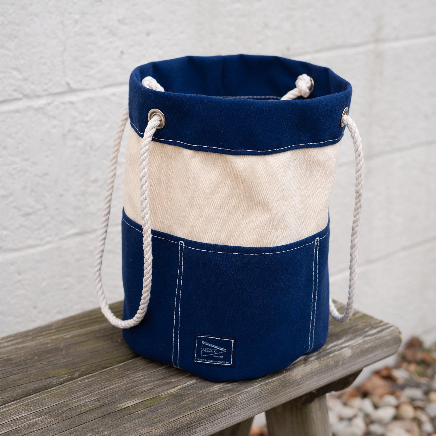 Mezz Canvas Rope Handle Bucket Bag Blue