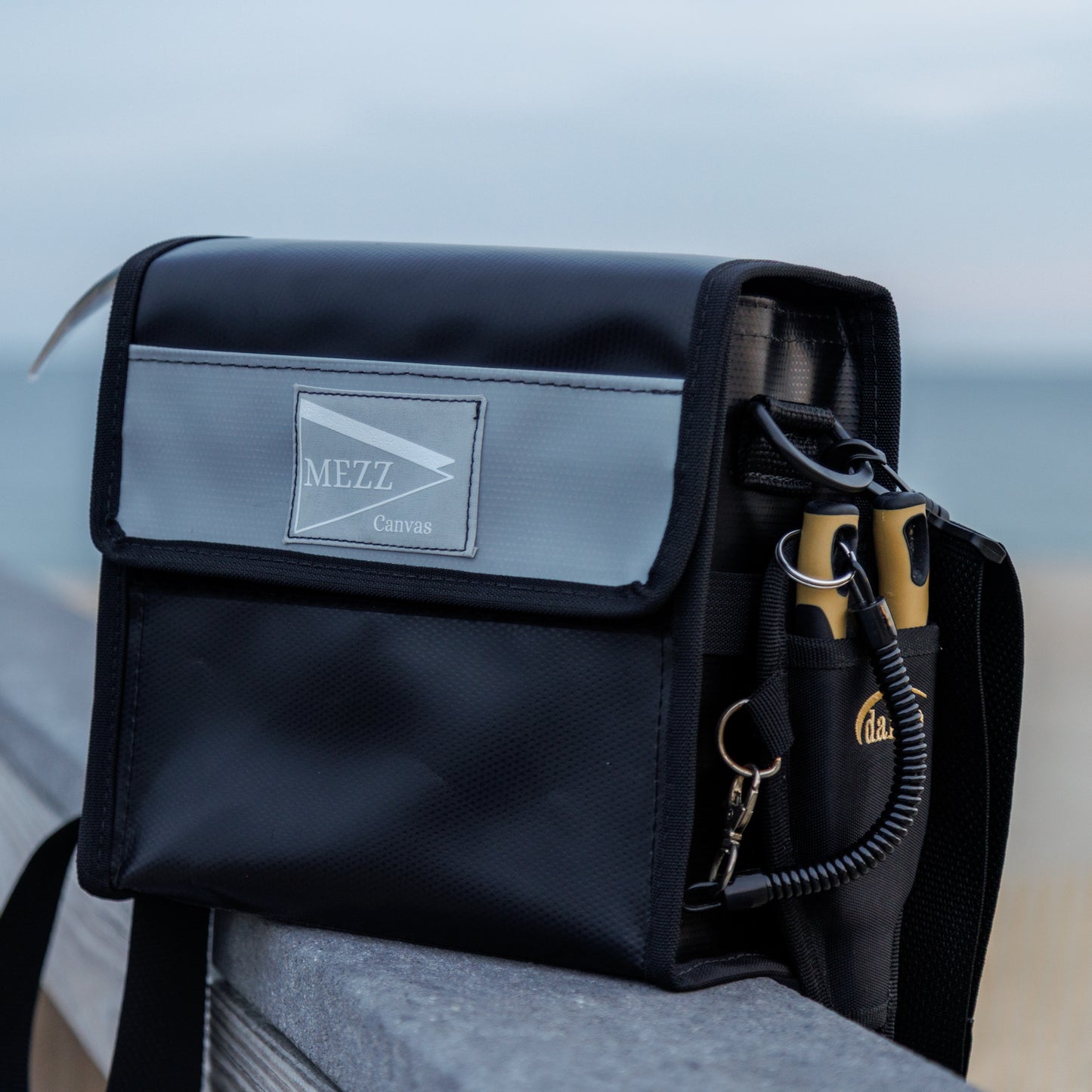 Surf Casting Tackle Bag