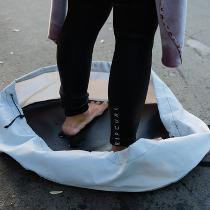 Clamshell Bag Wetsuit Changing Mat and Wetsuit Bag