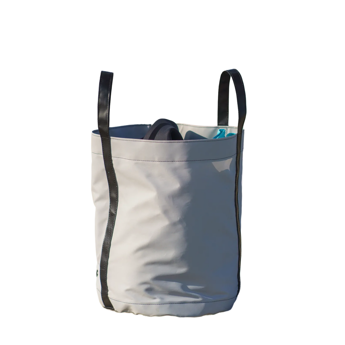 Mezz Watermans Wetsuit Bag for surfers going to the beach