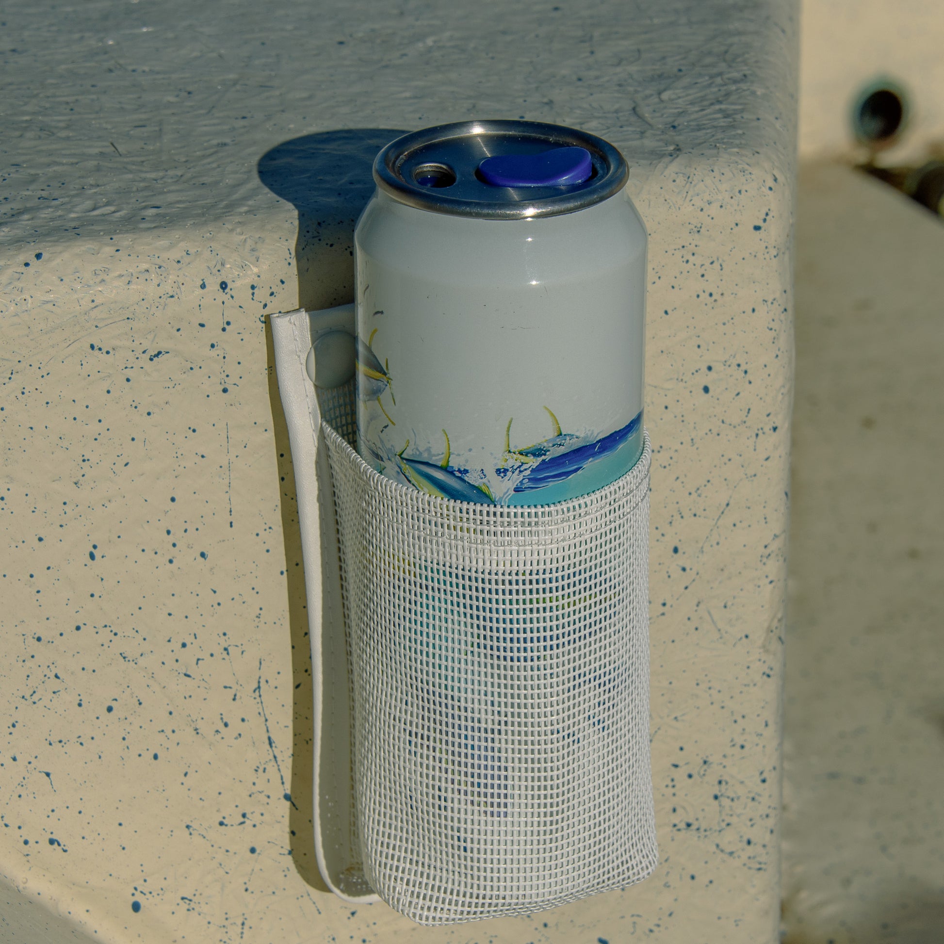 White Boat Cup Holder with a 16oz. Water Bottle